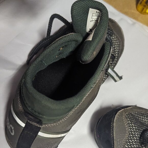 Xero Women's Ankle Boots in Green and Black - Picture 9 of 9